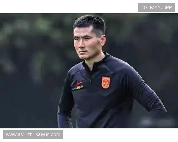 国足新帅邵佳一上任，开启球队改革，邵爱民足球