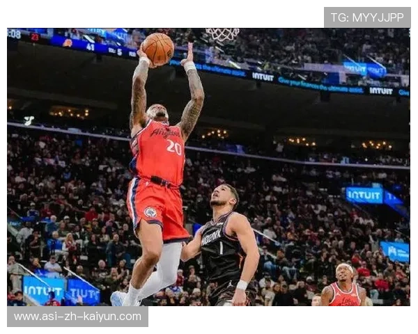 快船外线铁到极致！半场14中1写进失利原因